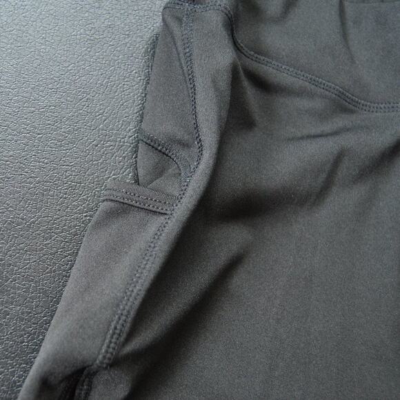 Pop Fit Small Black White & Gray Design Legging w/ Pockets - Picture 3 of 6